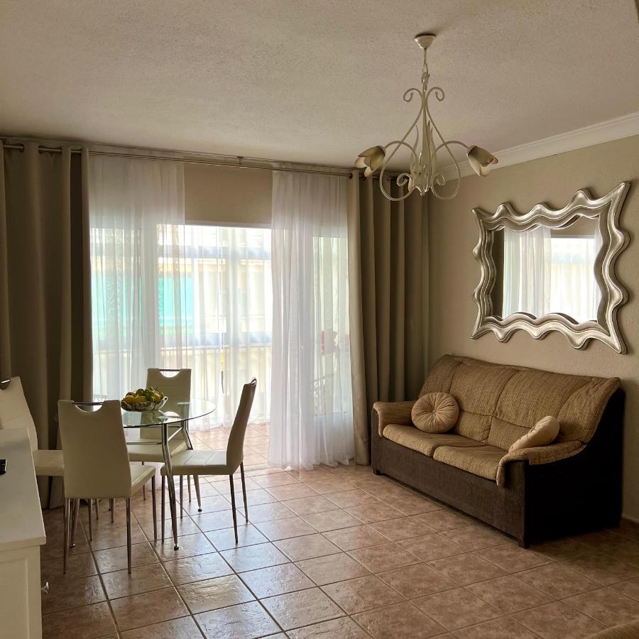 Gabriel Apartment Калпе Екстериор снимка